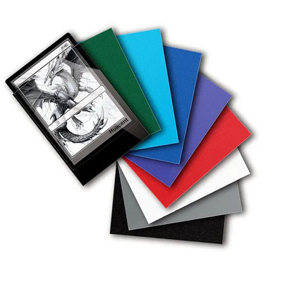 สีแดง สีเหลือง สีฟ้า สีเขียว สีดํา Custom Premium Mtg Matte Card Shield Sleeve